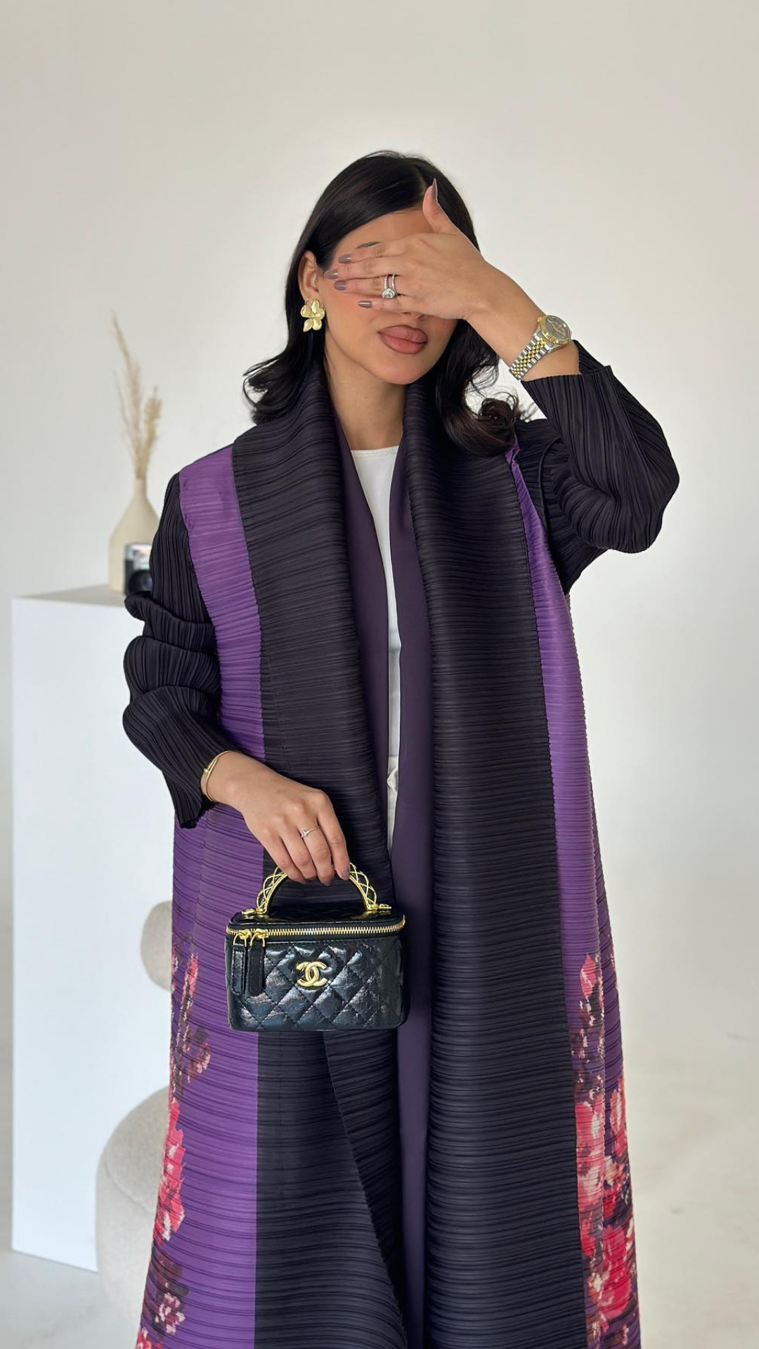 Anara Abaya Vogue