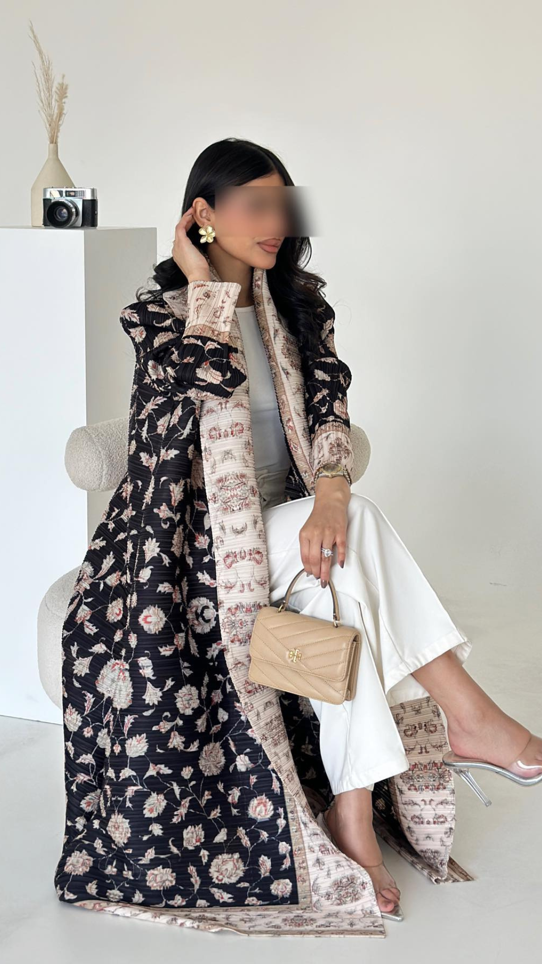 Royal Abaya Vogue