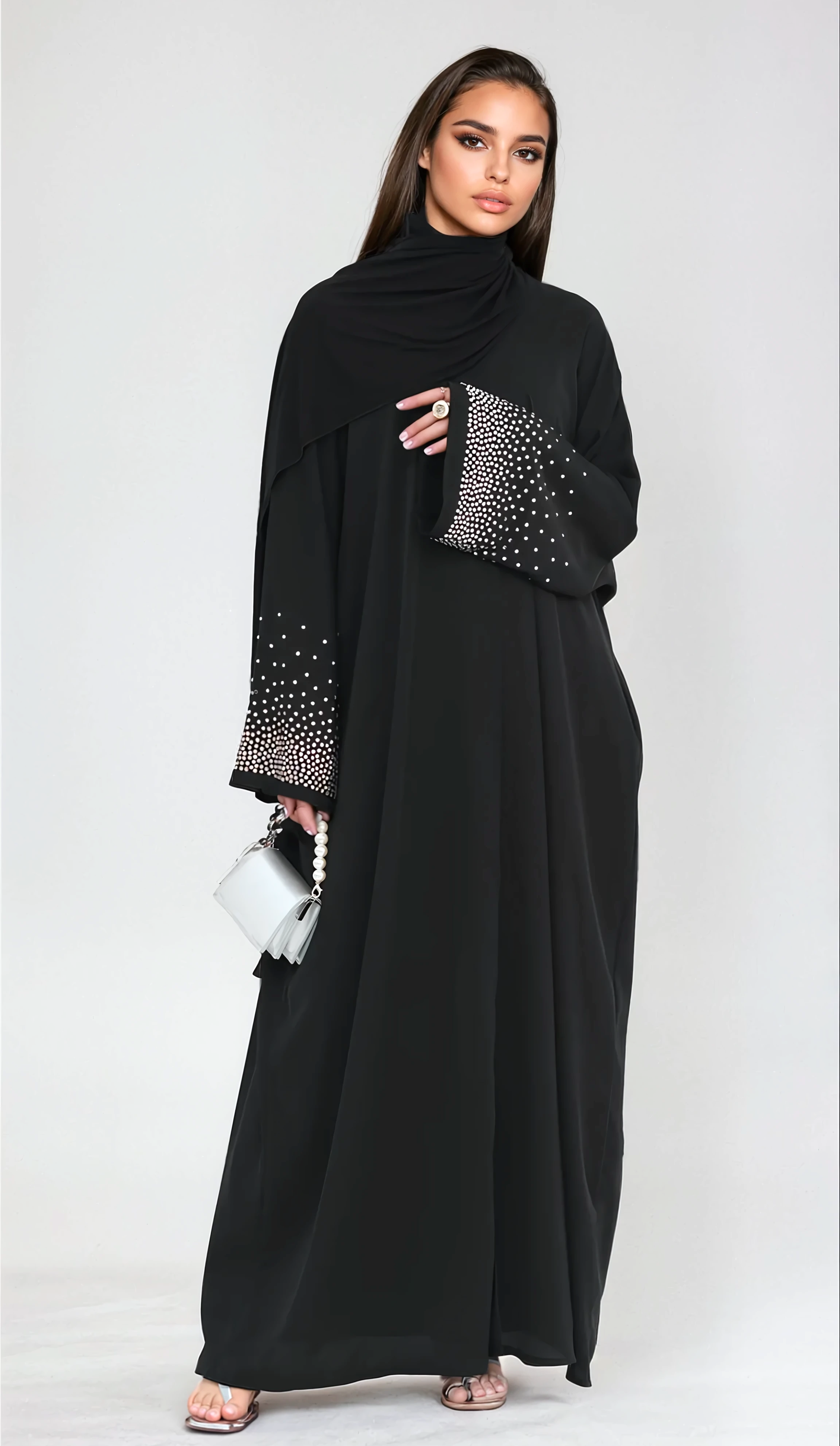 Liraya Mitternachtsglitzer-Abaya