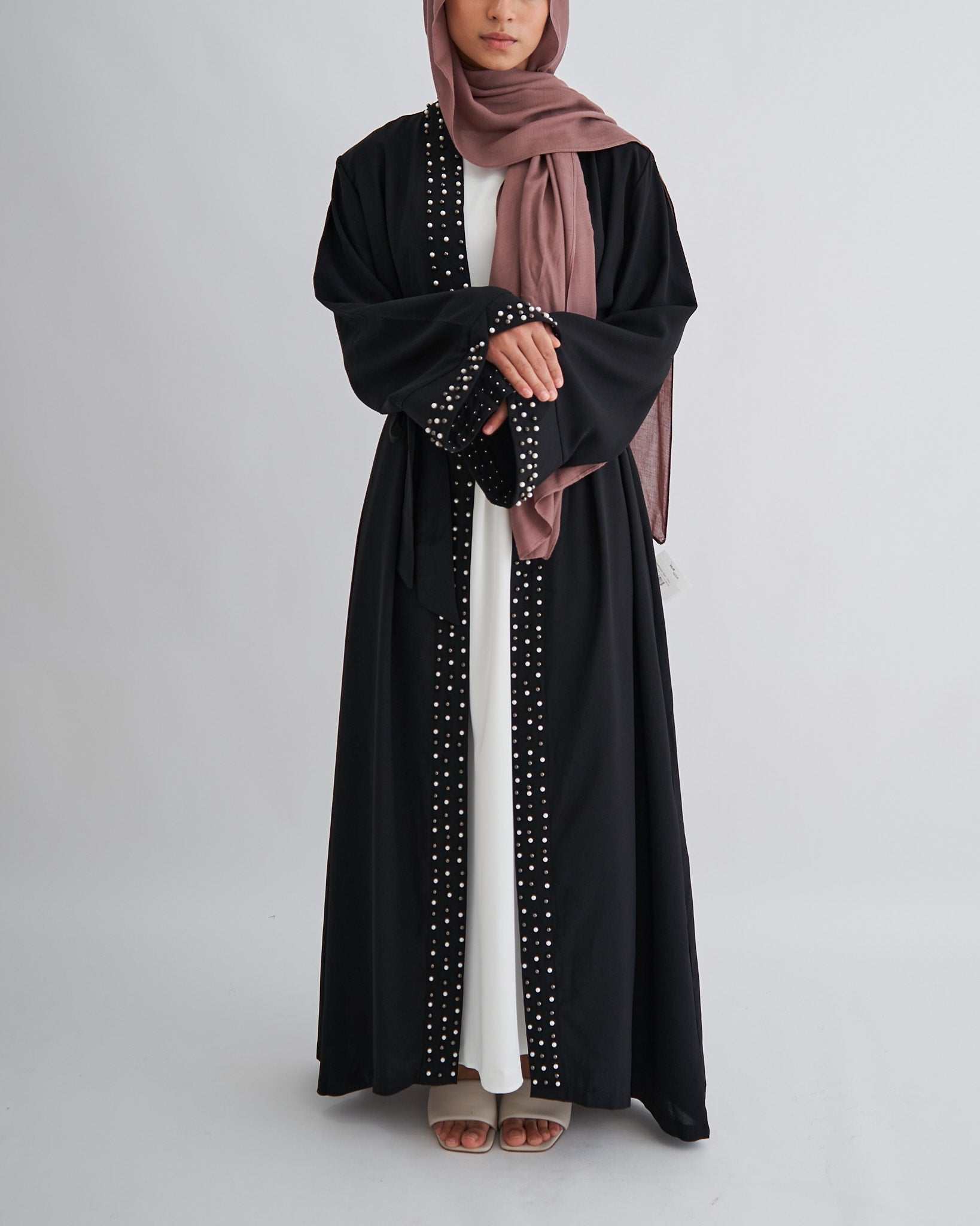 Amirah Pearl Abaya - Black