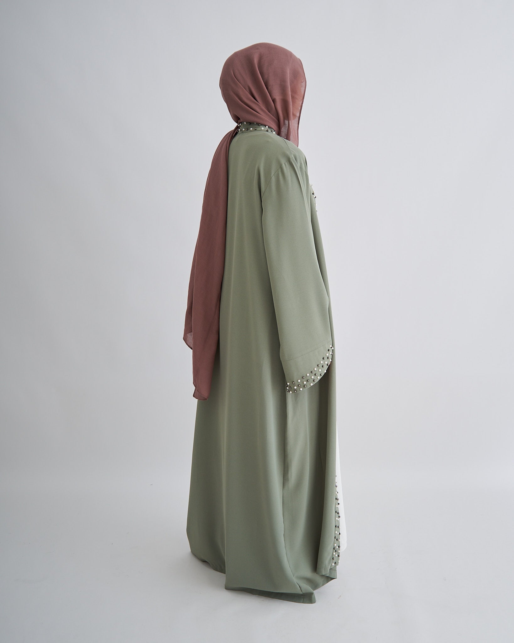 Amirah Pearl Abaya