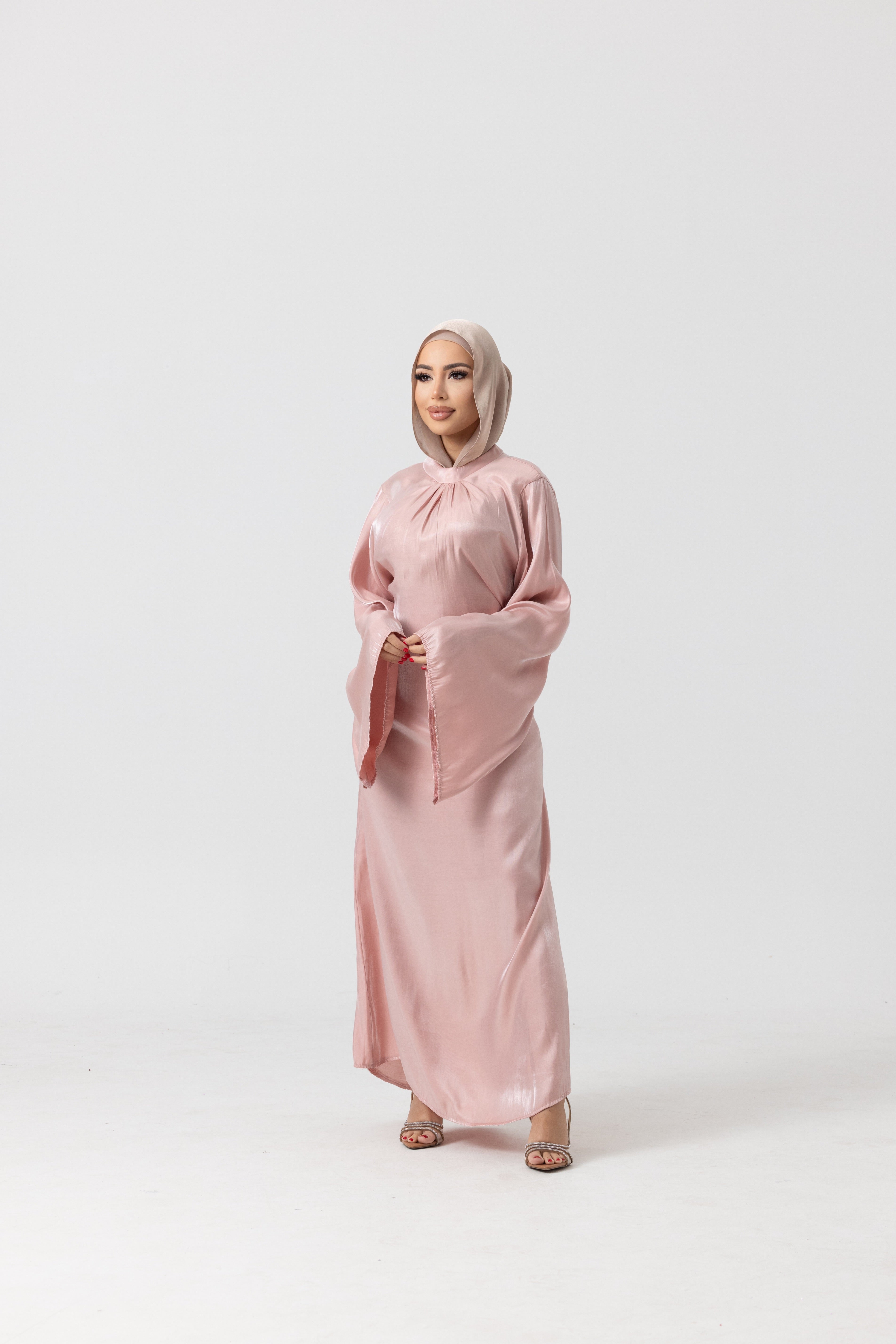 ENGEL-ABAYA-KLEID