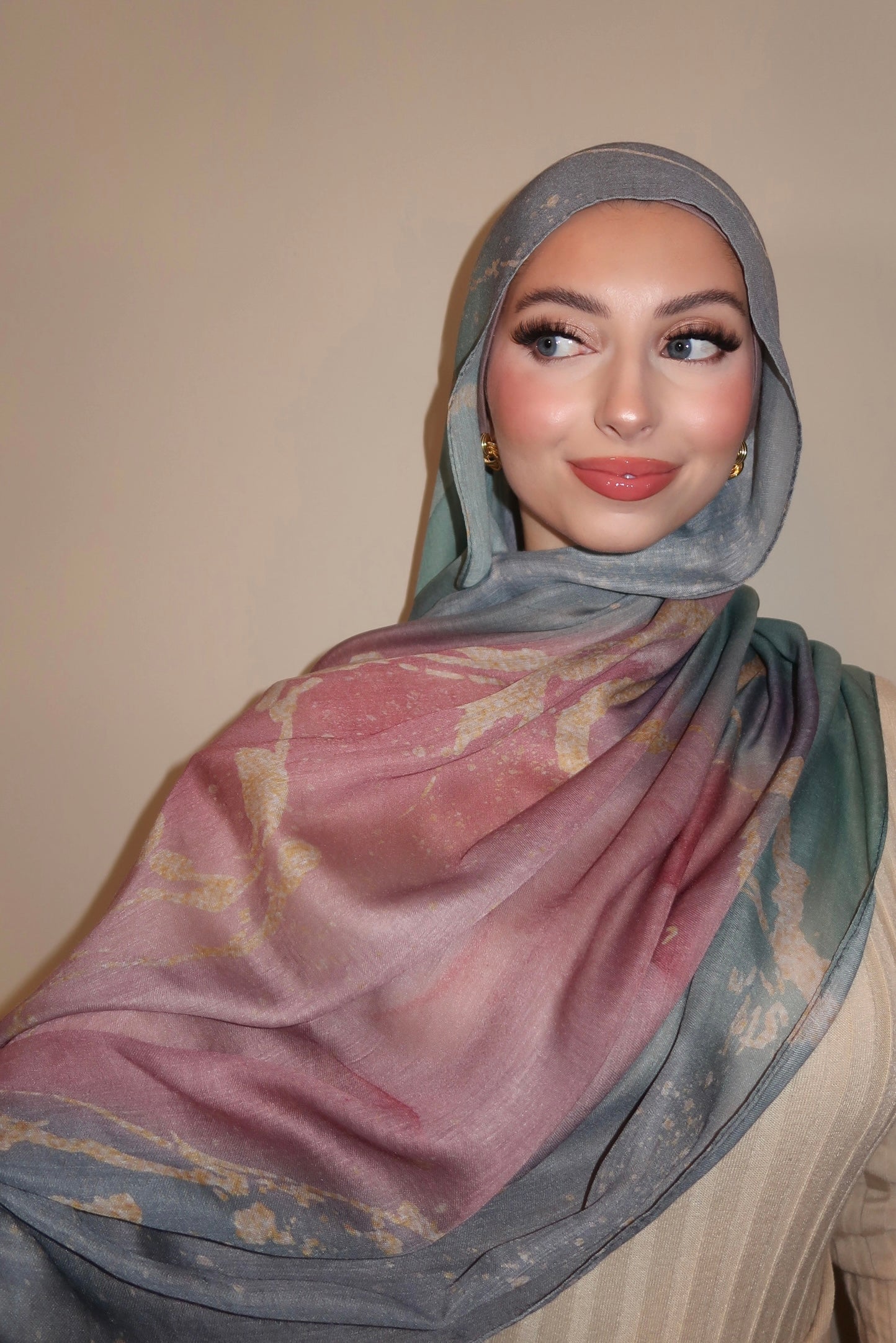 CELESTIAL GLOW HIJAB