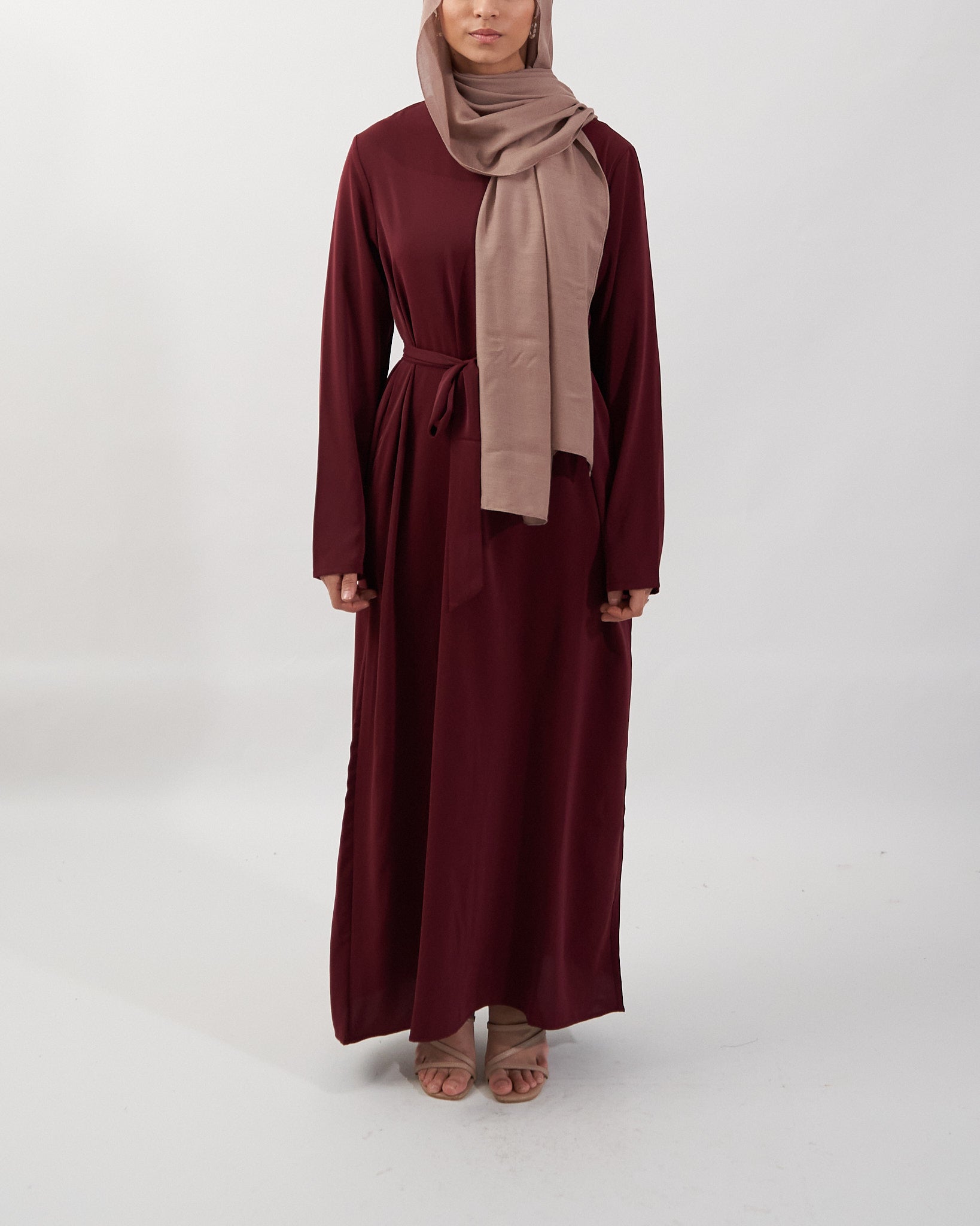 Essential Abaya mit Taschen - Kastanienbraun