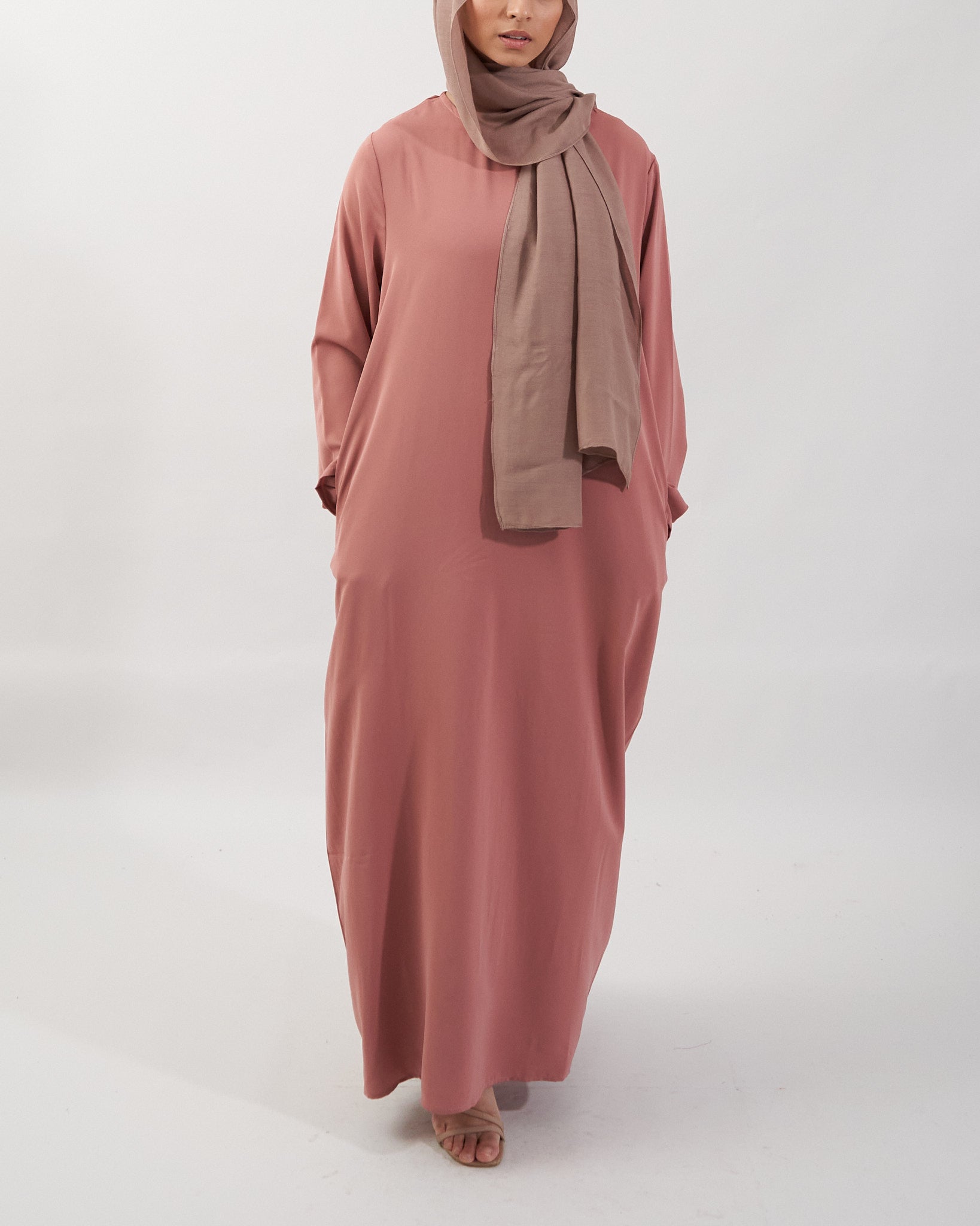 Essential Abaya with Pockets - Pink