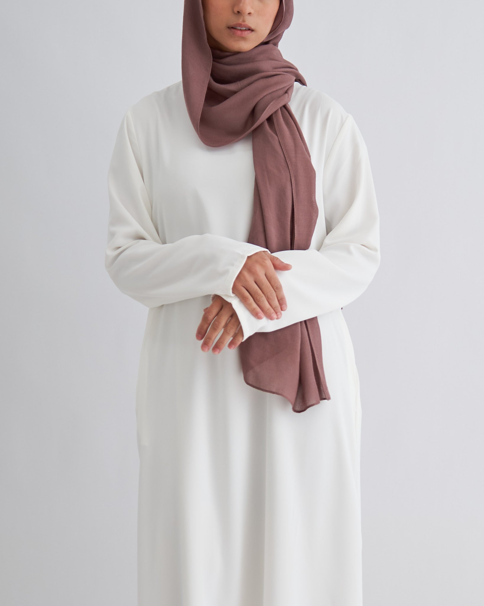 Essential Abaya mit Taschen - Weiß