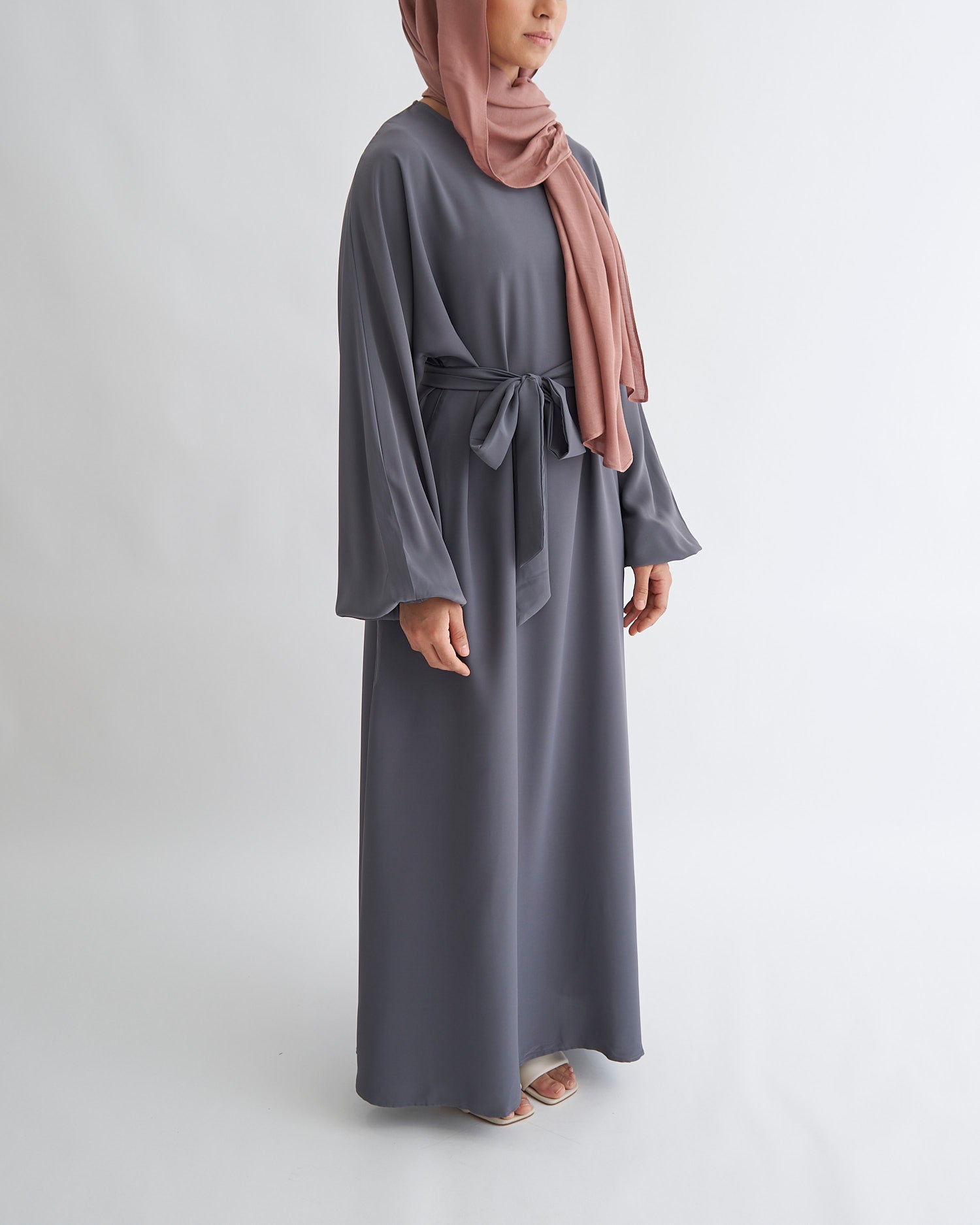 Essential Cuffed Abaya - Grey