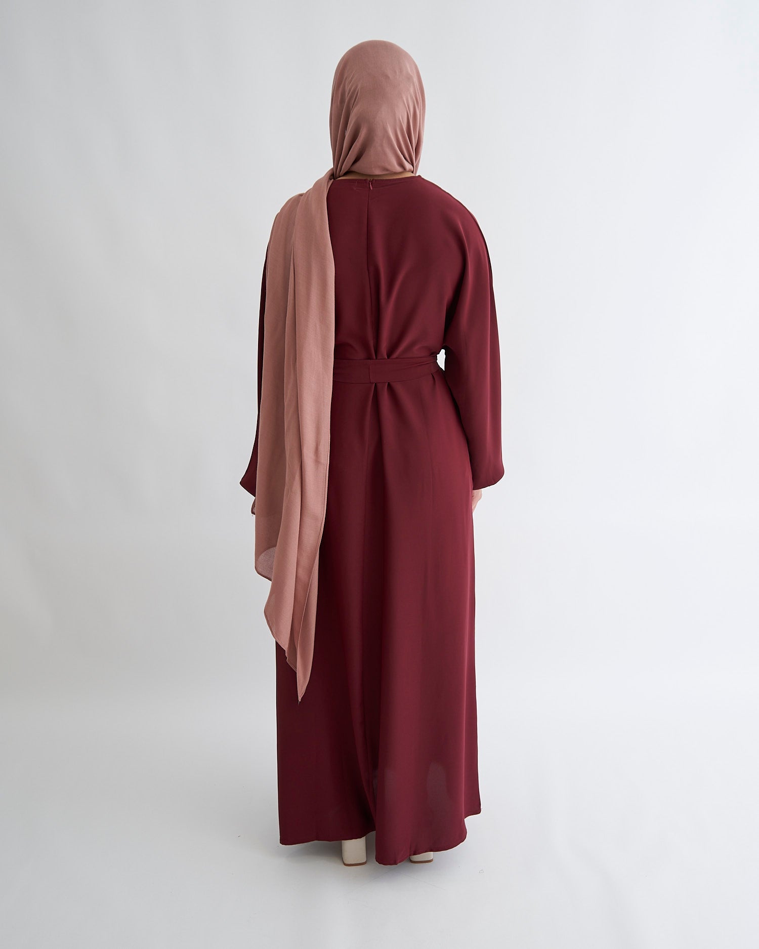 Essential Cuffed Abaya - Maroon