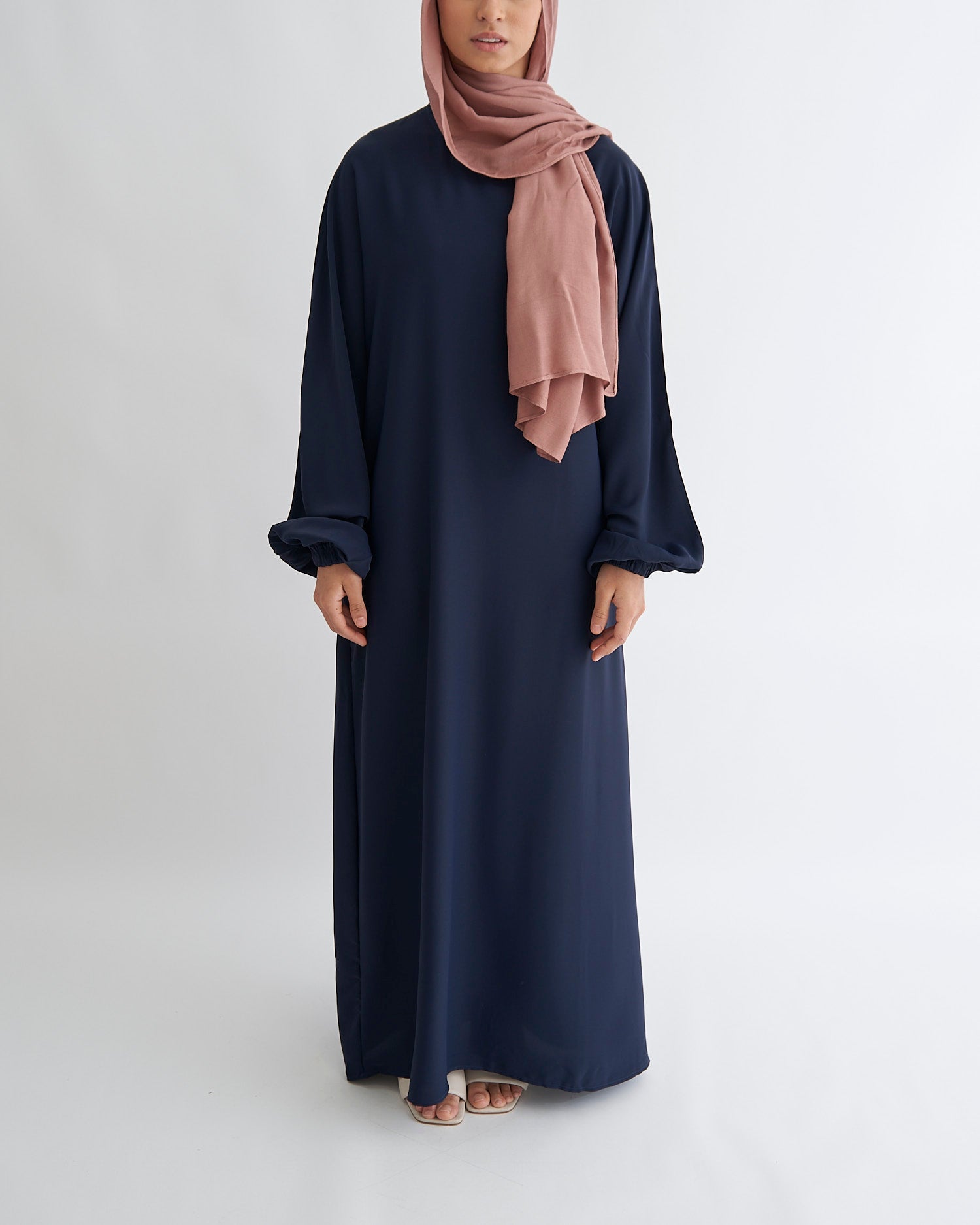 Essential Cuffed Abaya - Navy