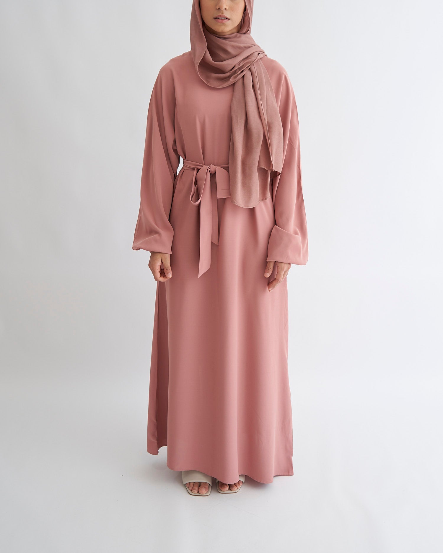 Essential Abaya mit Manschetten - Rosa