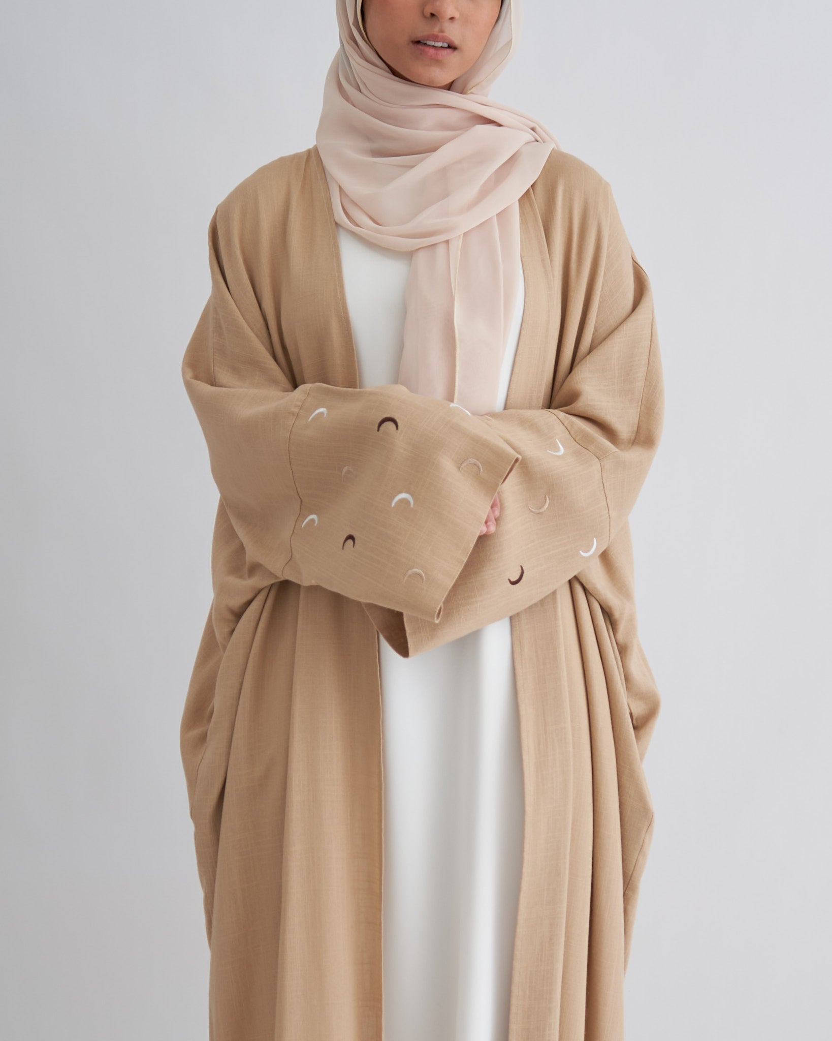 Mond Leinen Abaya mit Hijab