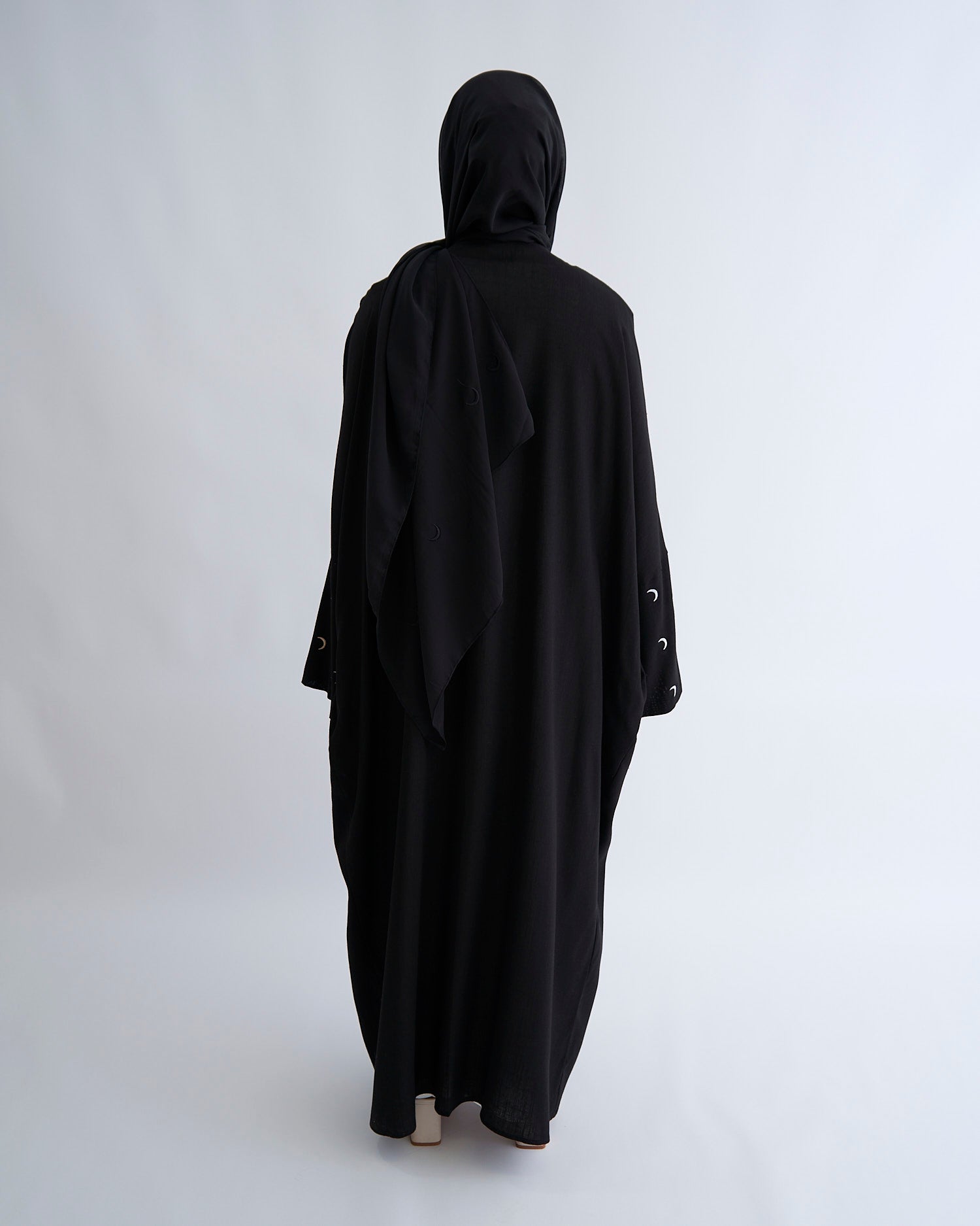 Moon Leinen-Abaya mit Hijab - Schwarz