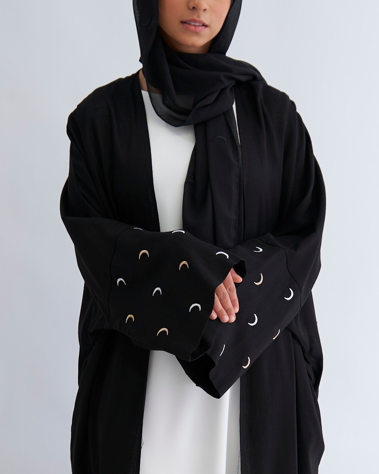 Moon Leinen-Abaya mit Hijab - Schwarz