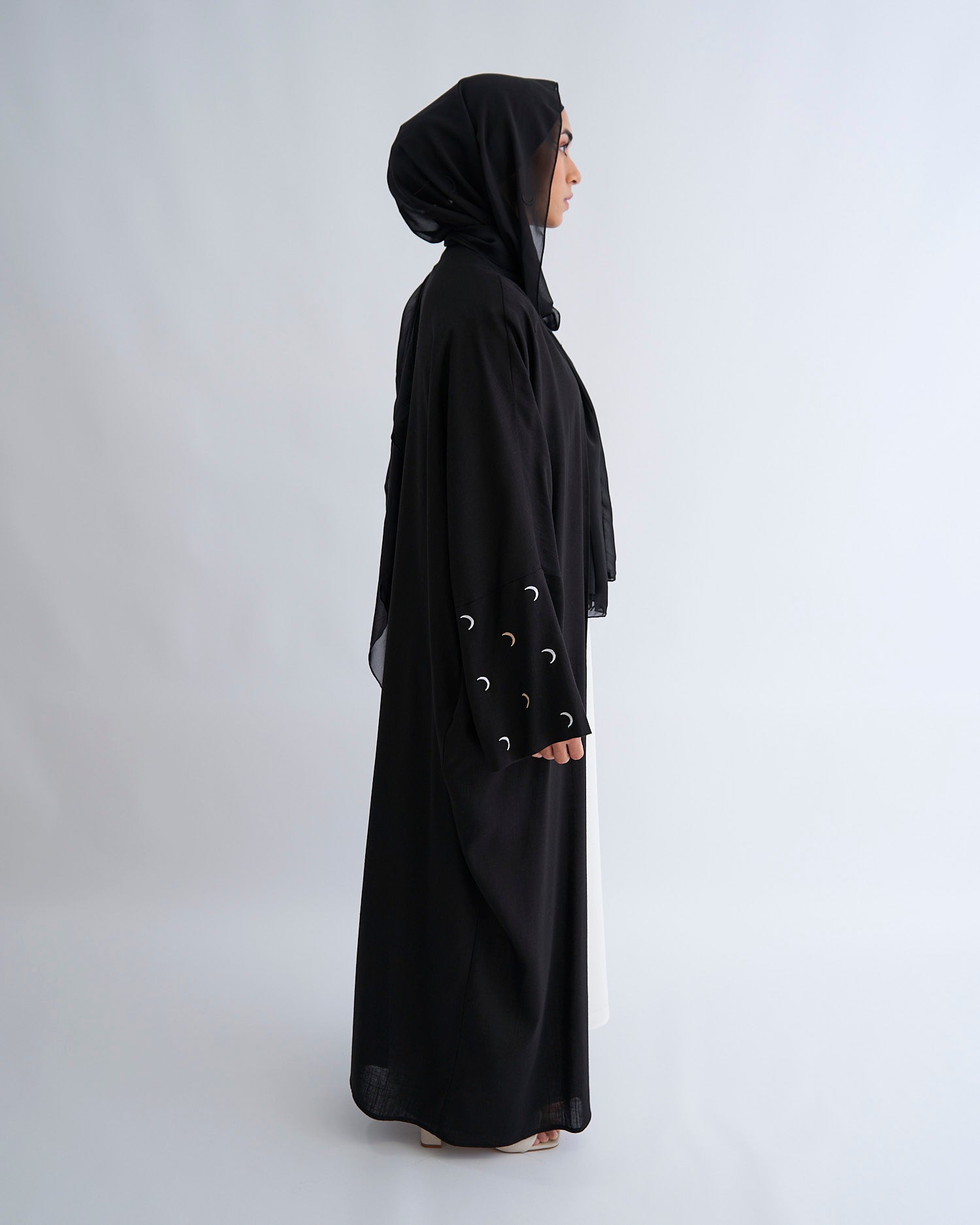 Moon Leinen-Abaya mit Hijab - Schwarz