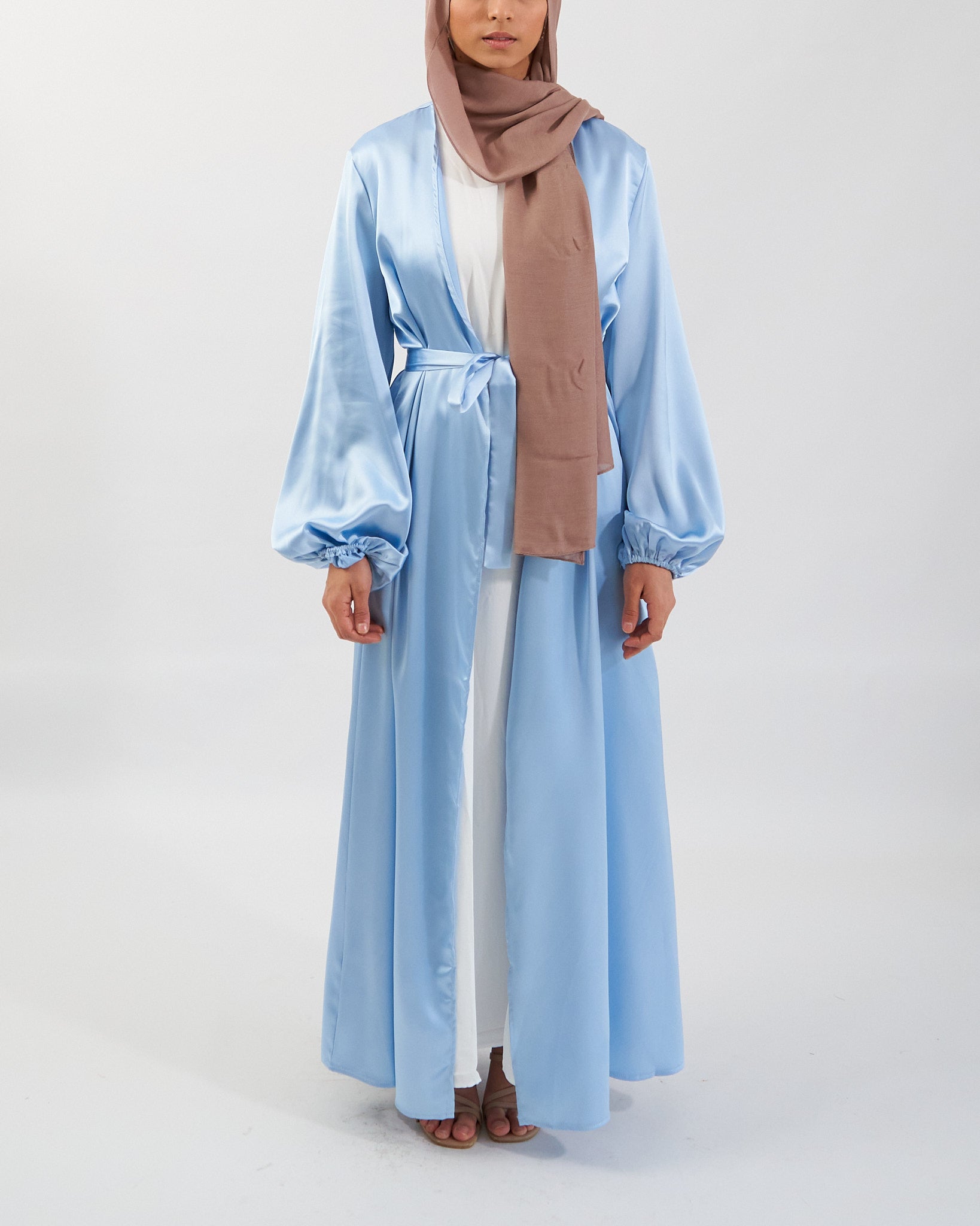 Noor Abaya - Himmelblau