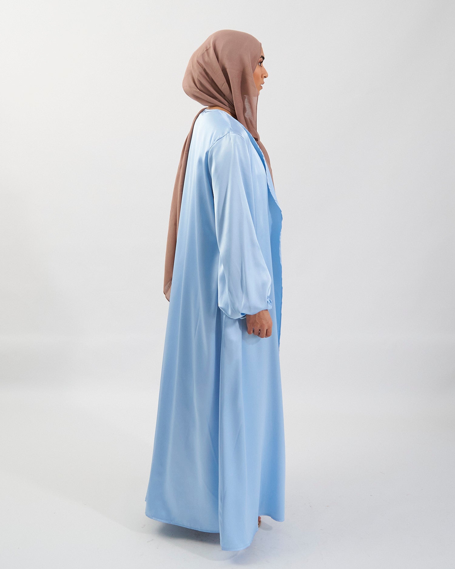 Noor Abaya - Himmelblau