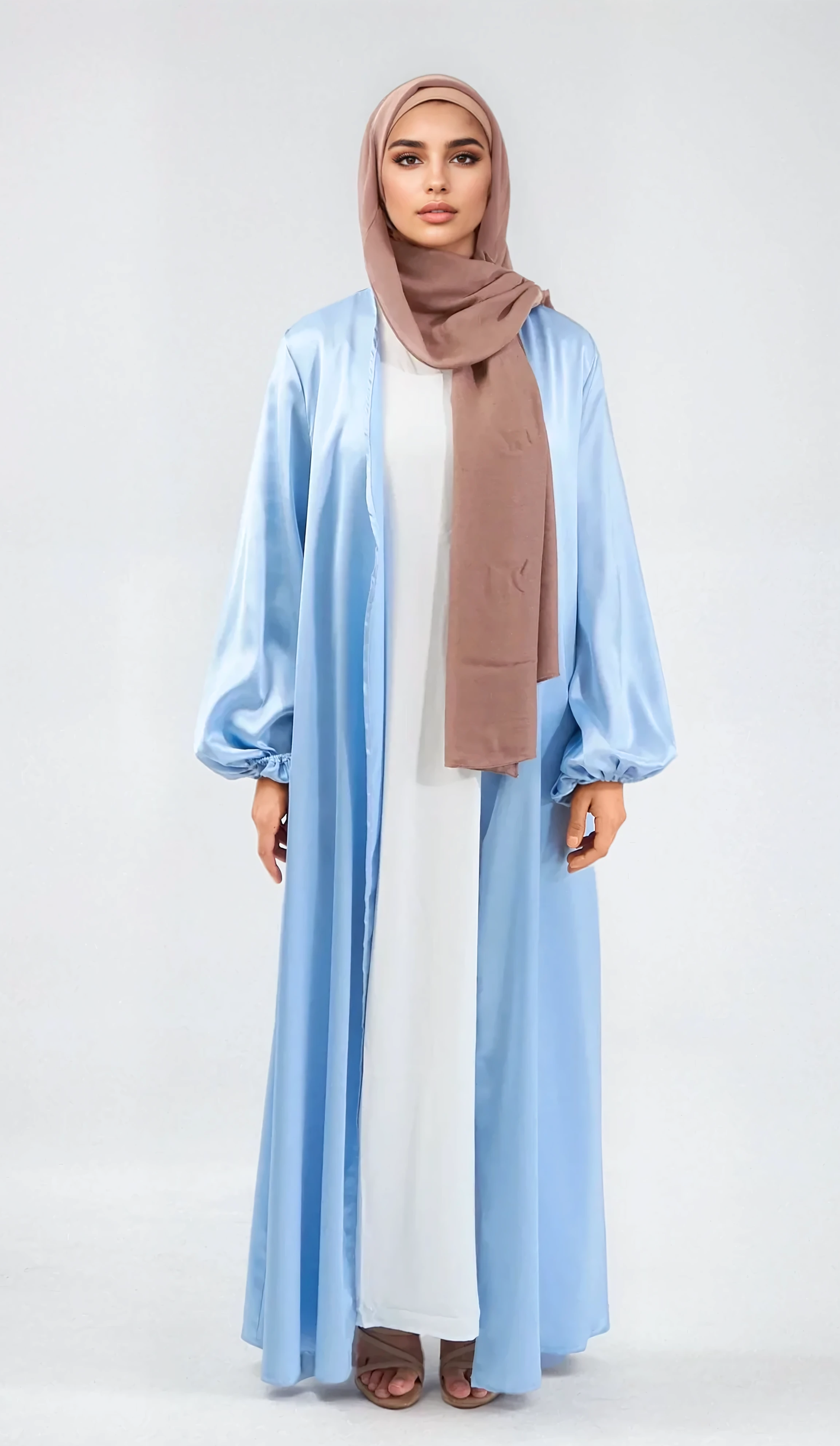 Noor Abaya - Himmelblau